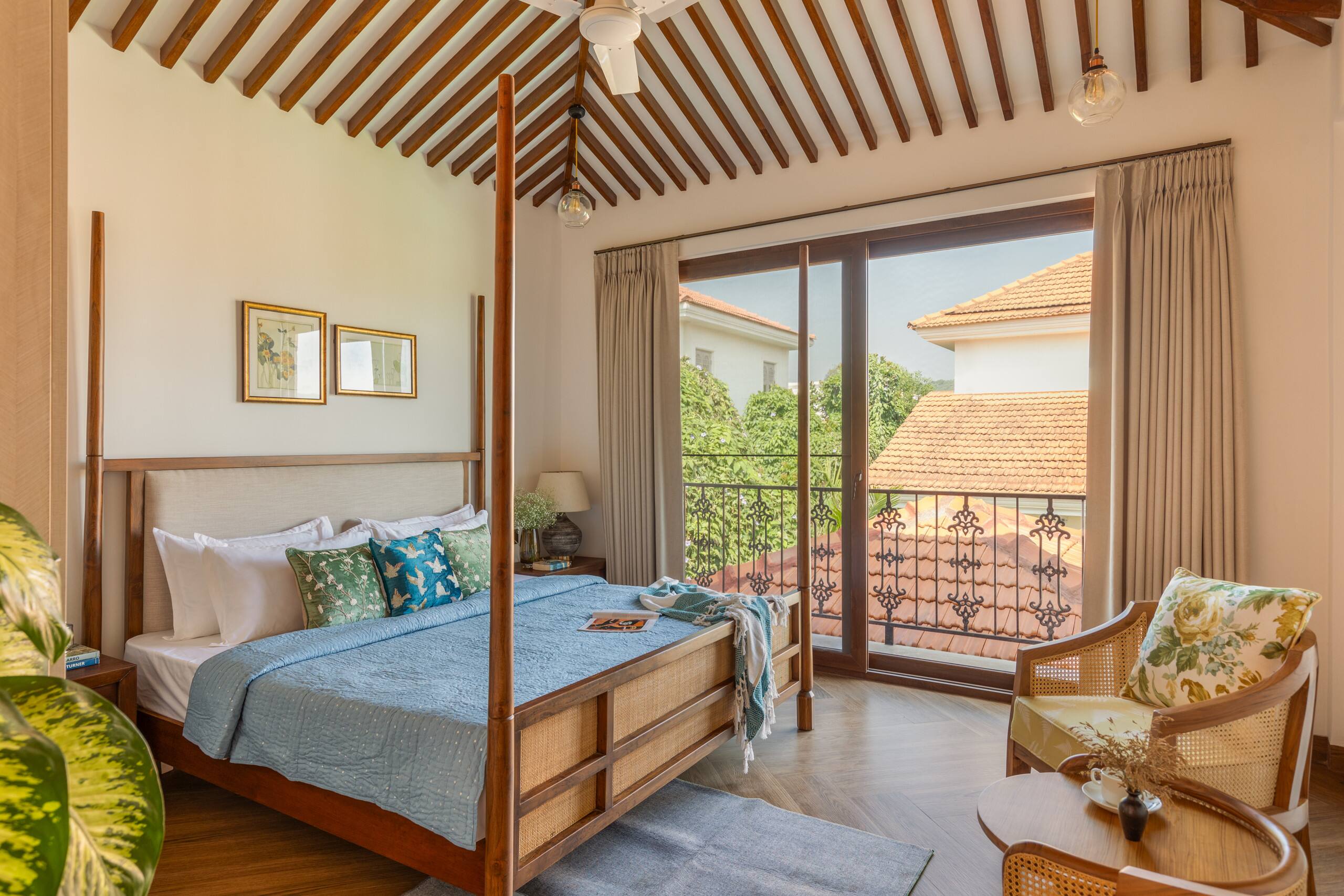 Serene HoneyDew 4BHK Vagator Standalone Villa 24