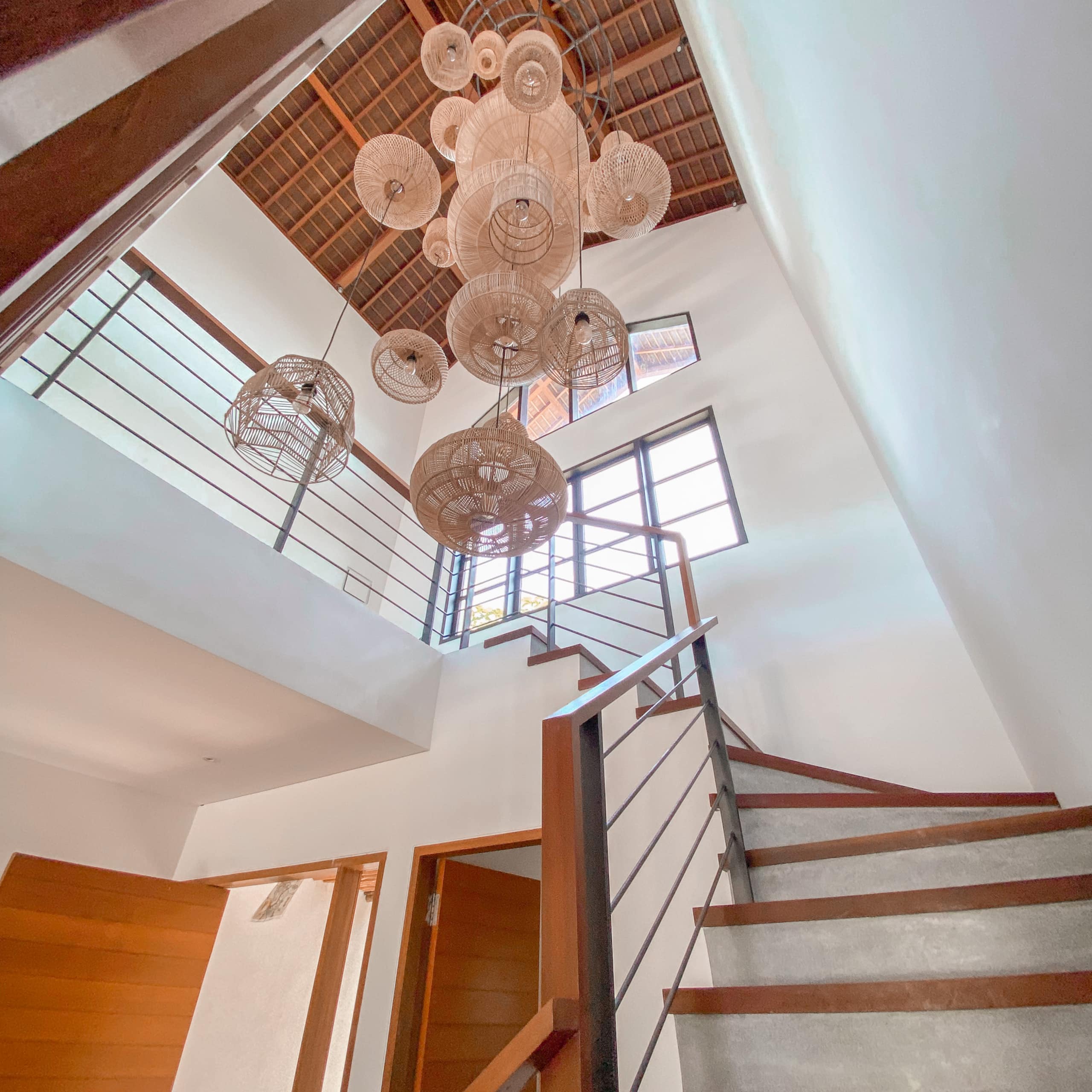 Luxury beachfront Villa Lux Tibubiu, Pasut beach 16