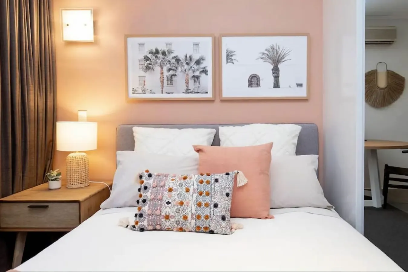 Peach on Sussex—Walkable, Leafy Hideaway near CBD 7