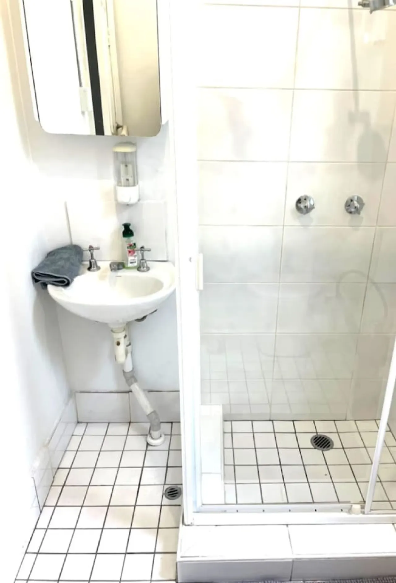 Double Room with Shared Spaces Chippendale - U2A1 16