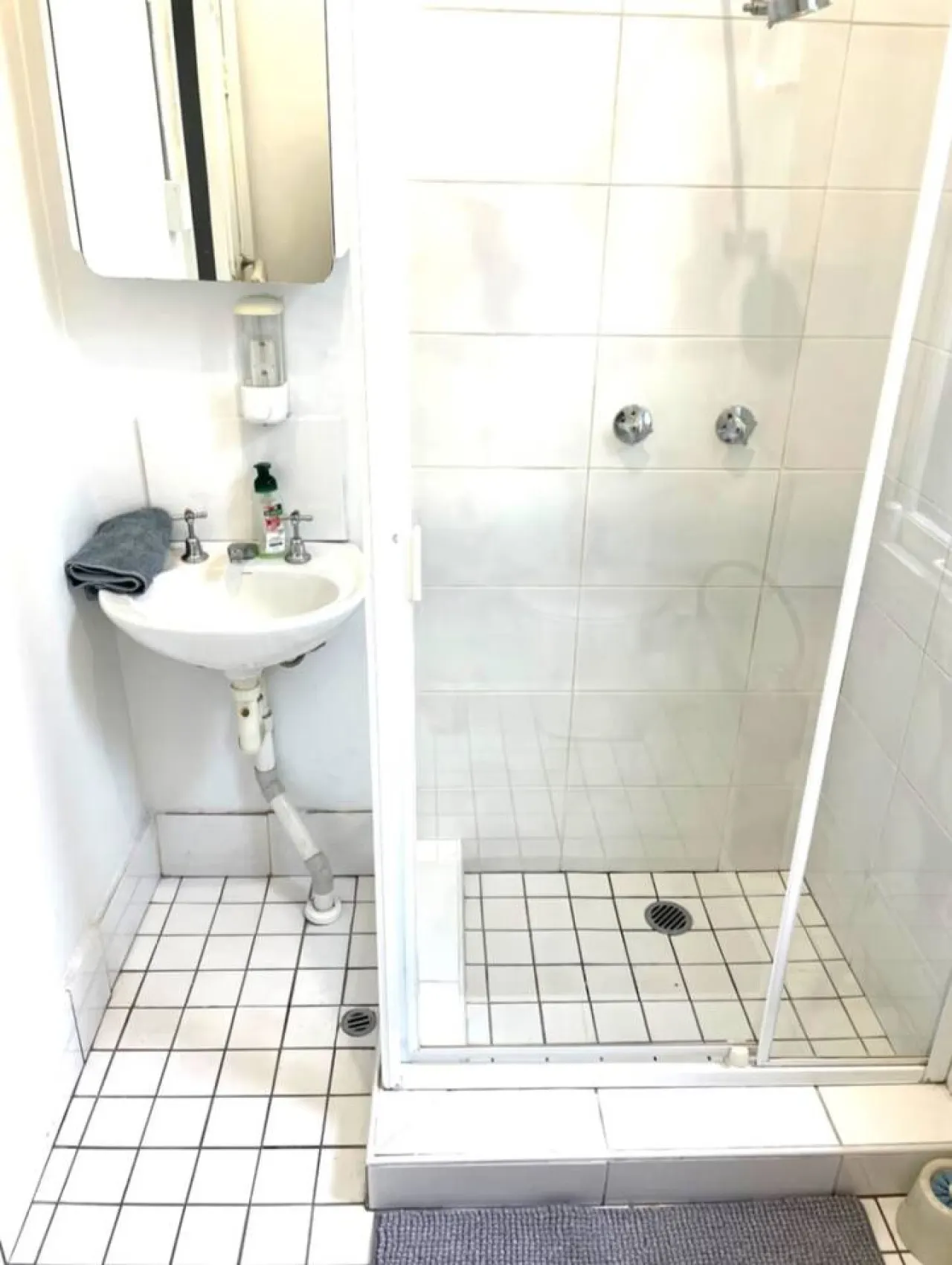 Double Room with Shared Spaces Chippendale - U2A1 19