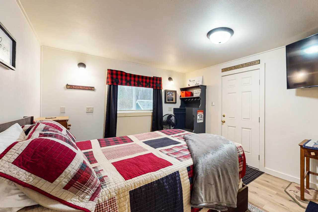 Deer Run Apartment 10