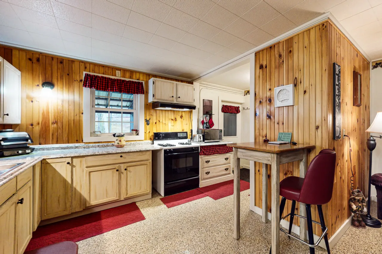Deer Run Apartment 14