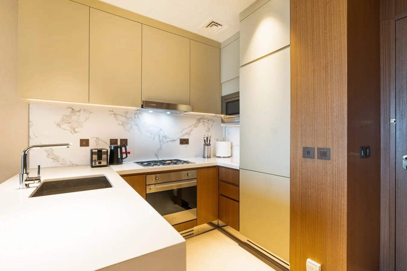 Deluxe Address Opera Home with Sea View 9