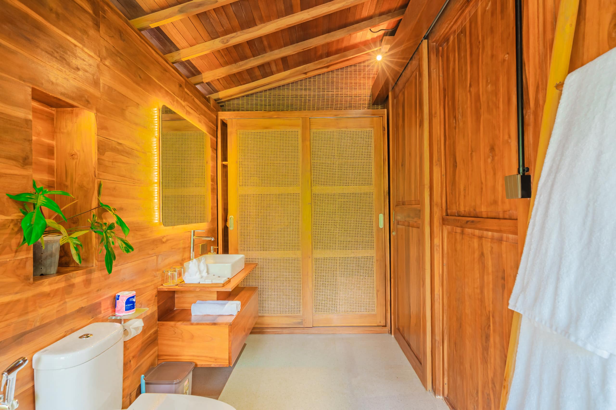 New Wooden Style Trimaya Ubud 21