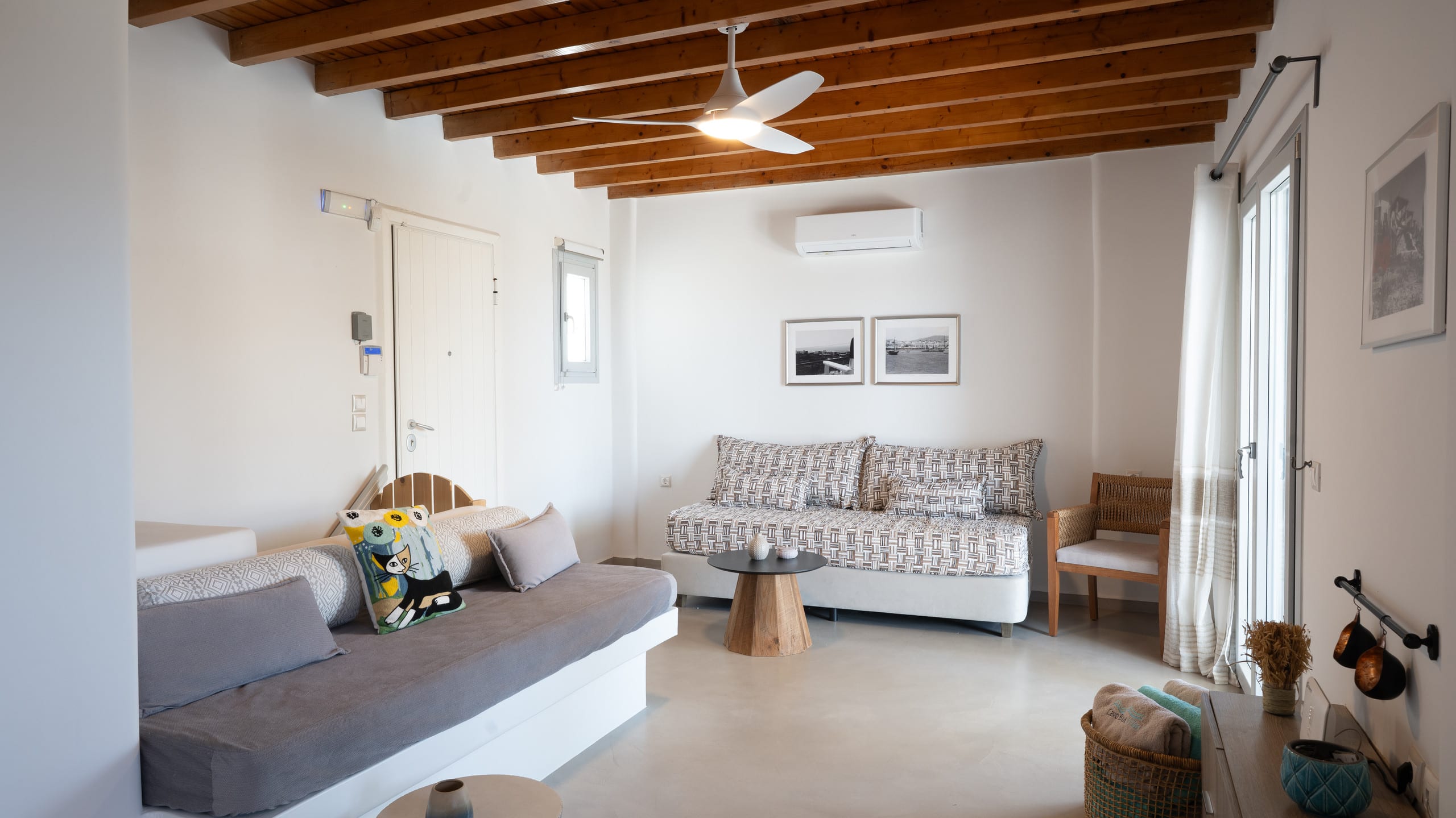 Cavo Blue Superior Villa with shared pool 7