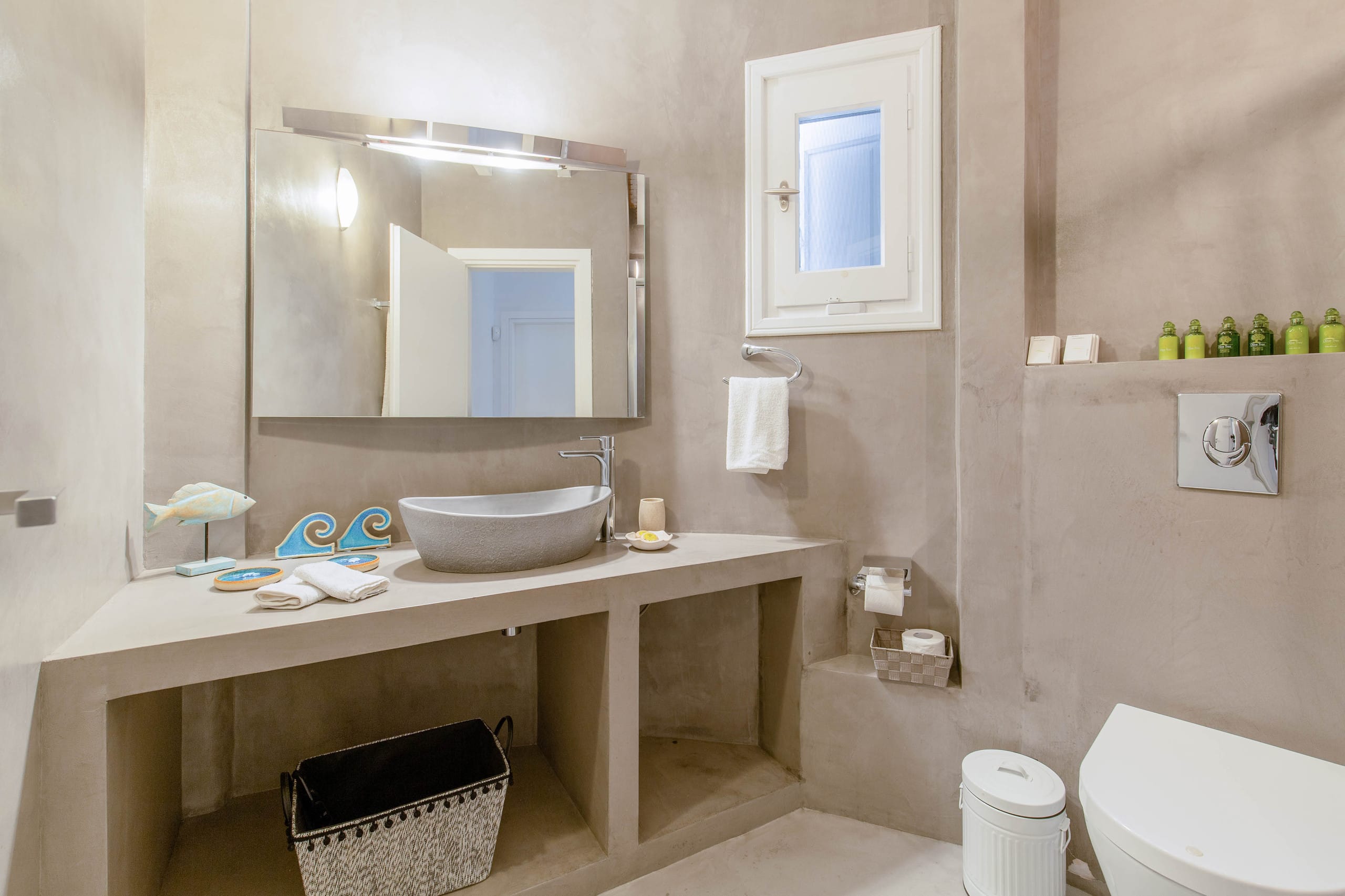 Cavo Blue Superior Villa with shared pool 27