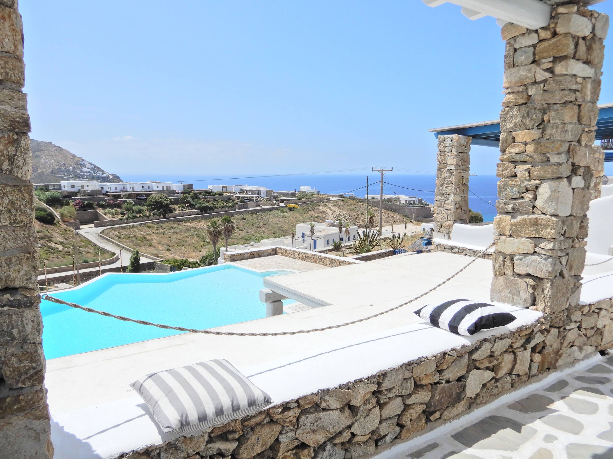 Cavo Blue Superior Villa with shared pool 36
