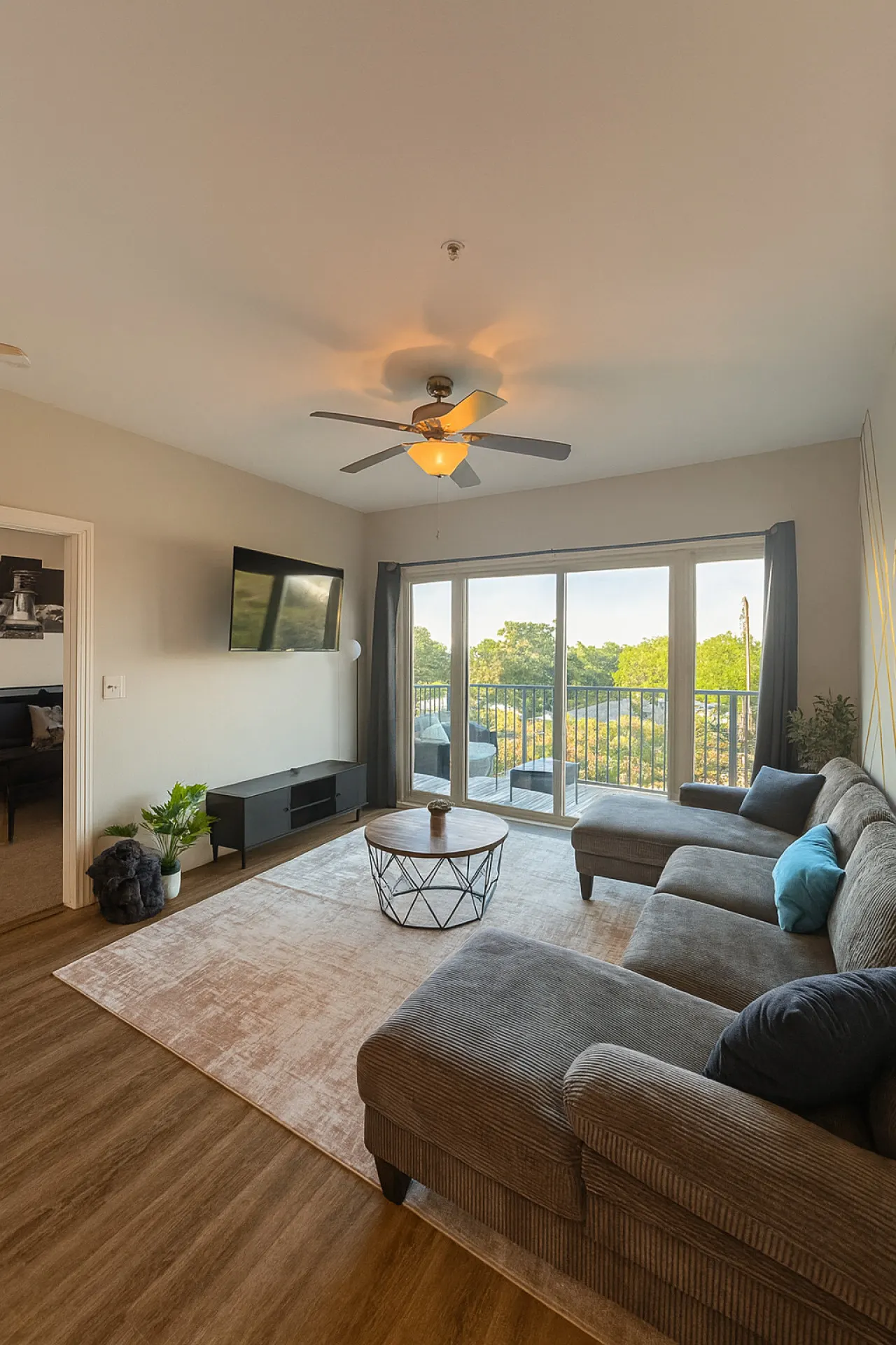 Across from UAB Spacious 2BR Retreat 3b 6