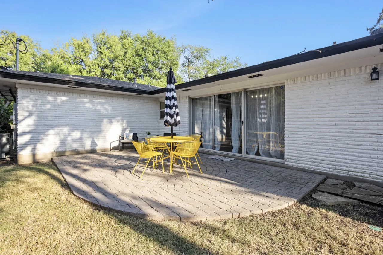 Forest Dr Sleeps 8 16