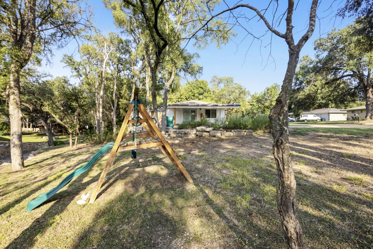 Forest Dr Sleeps 8 17