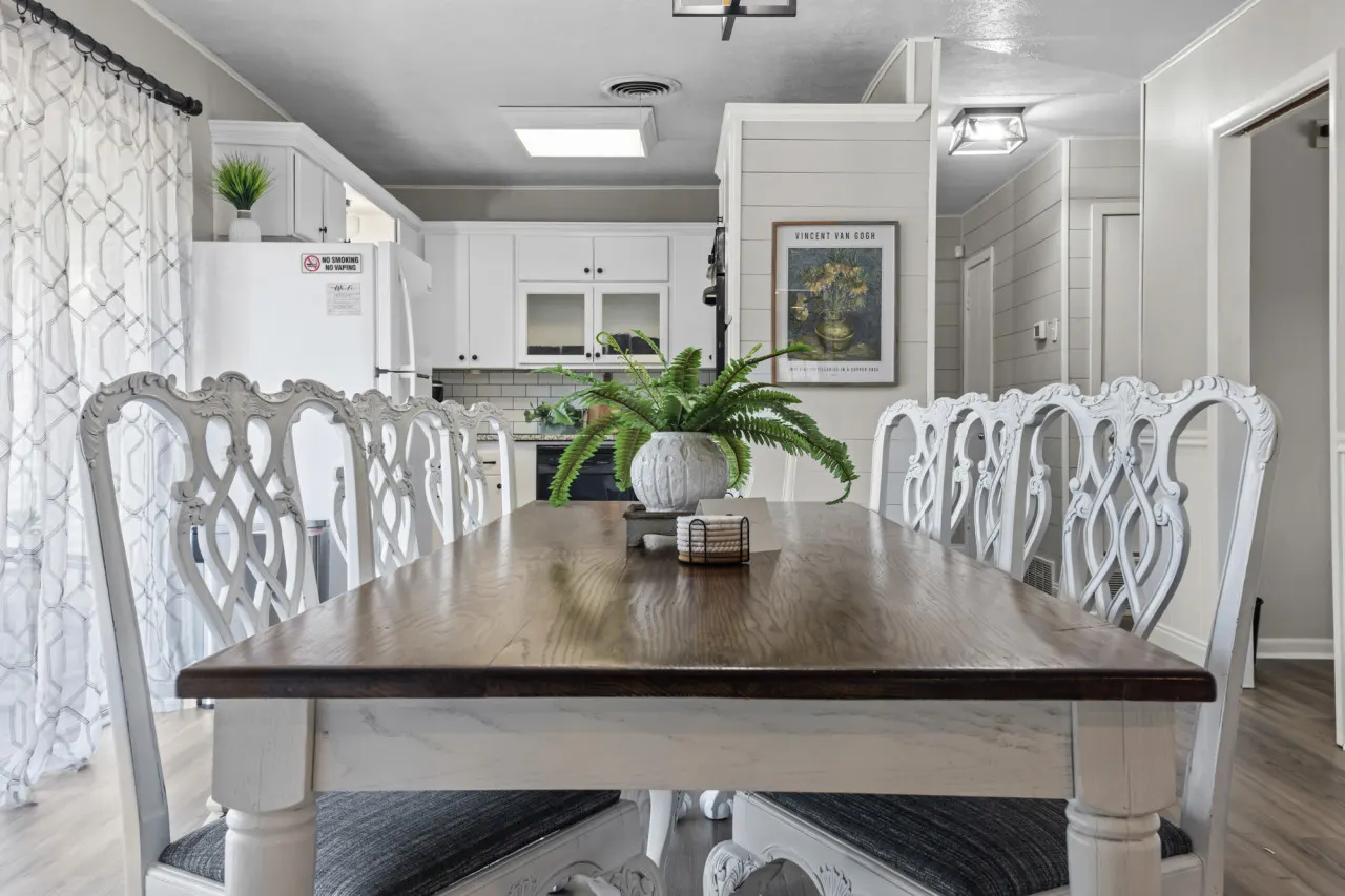 Forest Dr Sleeps 8 7