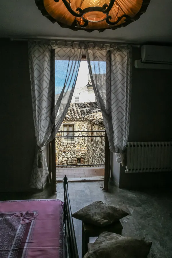 Brother's Home - Camera Familiare 9