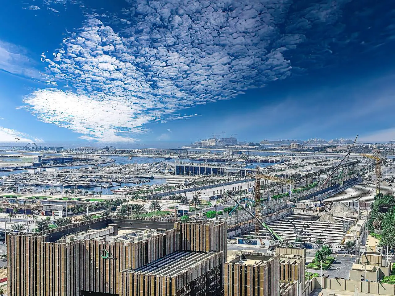 Dreamshoma-Sea View, 2BR W/ Pool, Gym 7