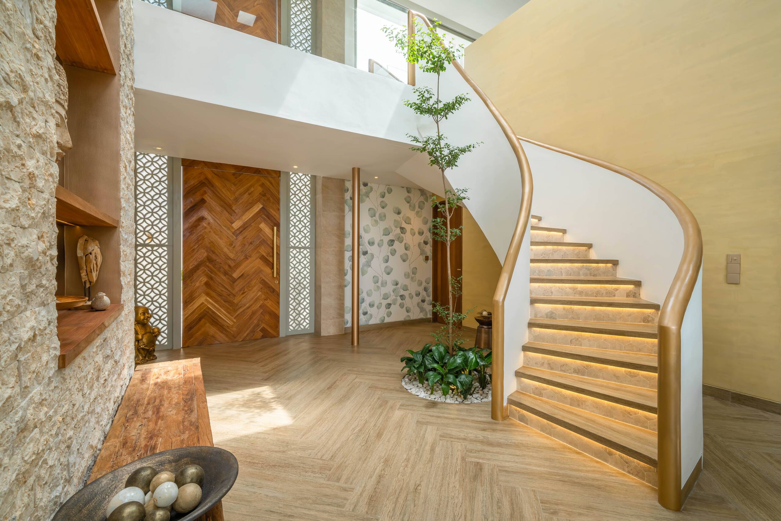 Fabulous New Designer Villa Next to the Beach 12