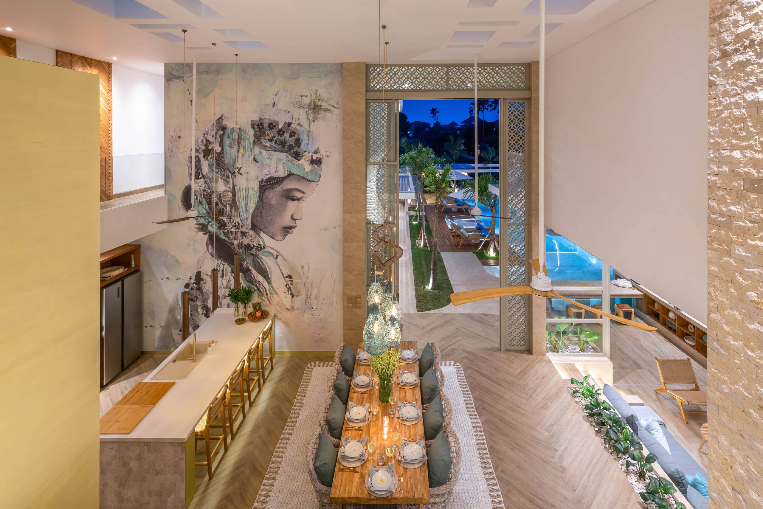 Fabulous New Designer Villa Next to the Beach 22