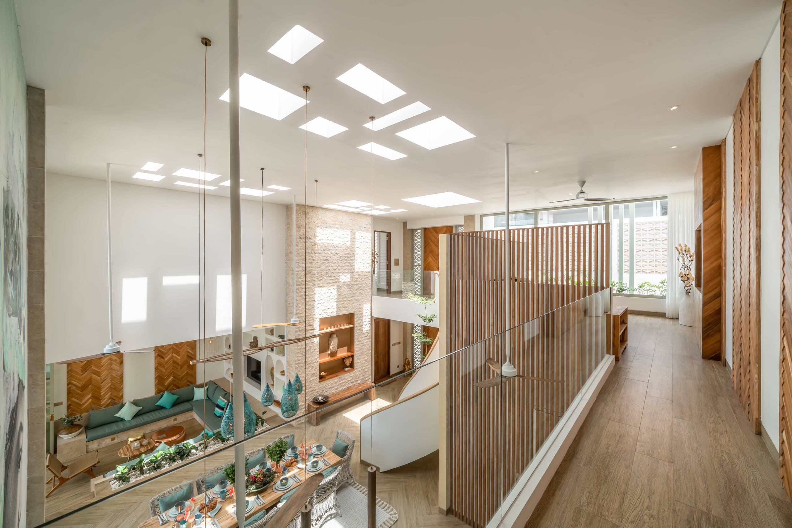 Fabulous New Designer Villa Next to the Beach 16