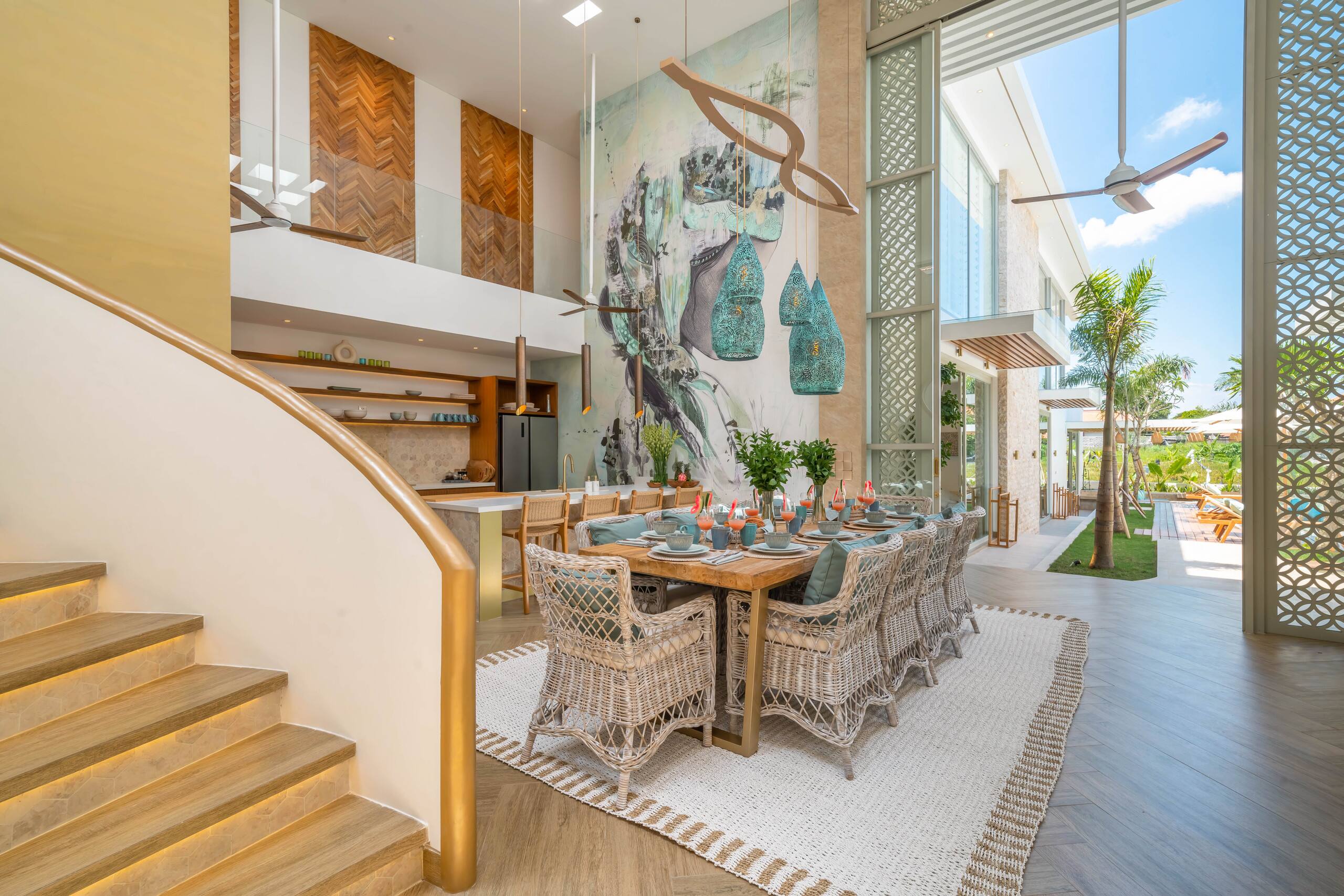 Fabulous New Designer Villa Next to the Beach 31