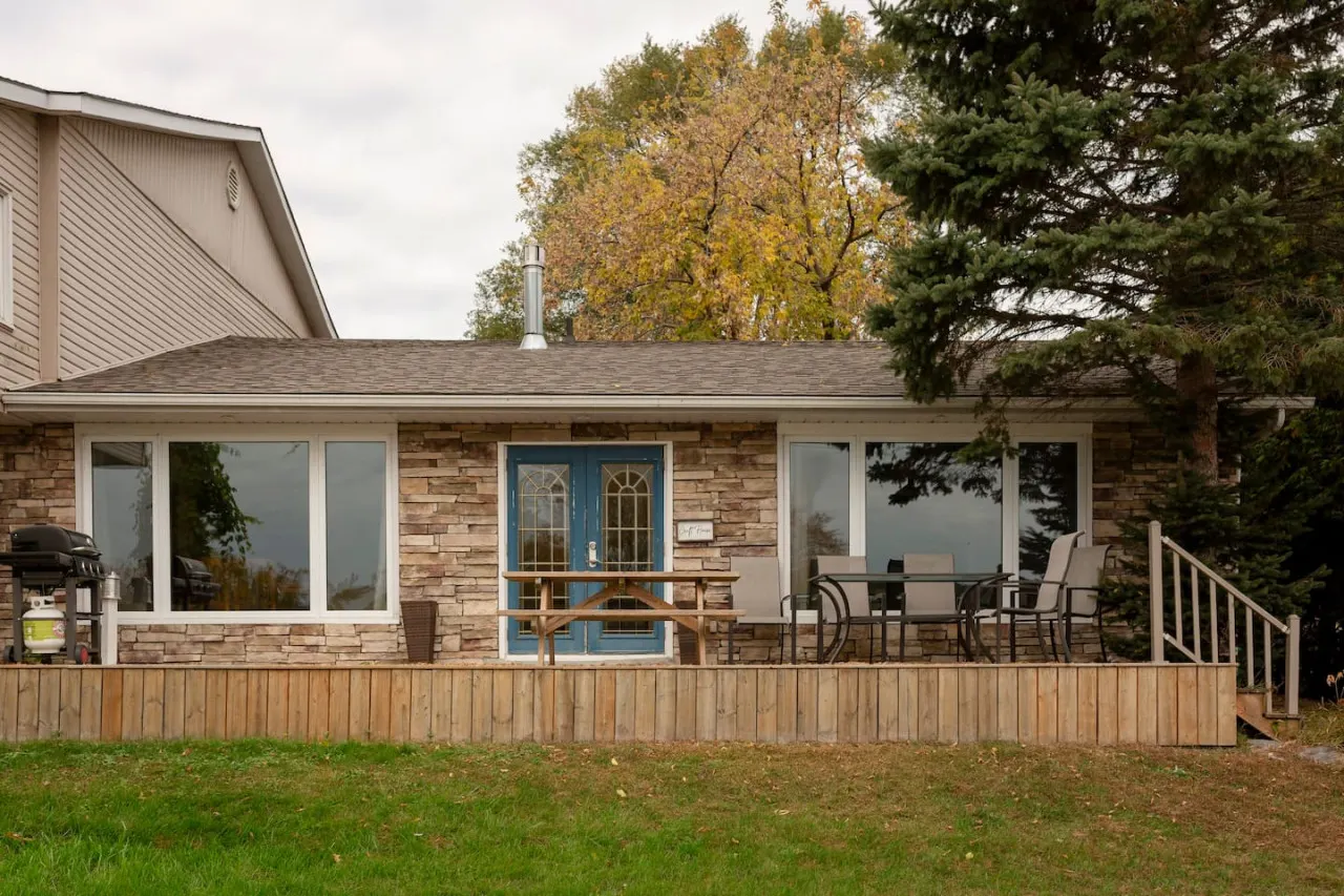 Rare 6 bedroom Gem in Picton 6