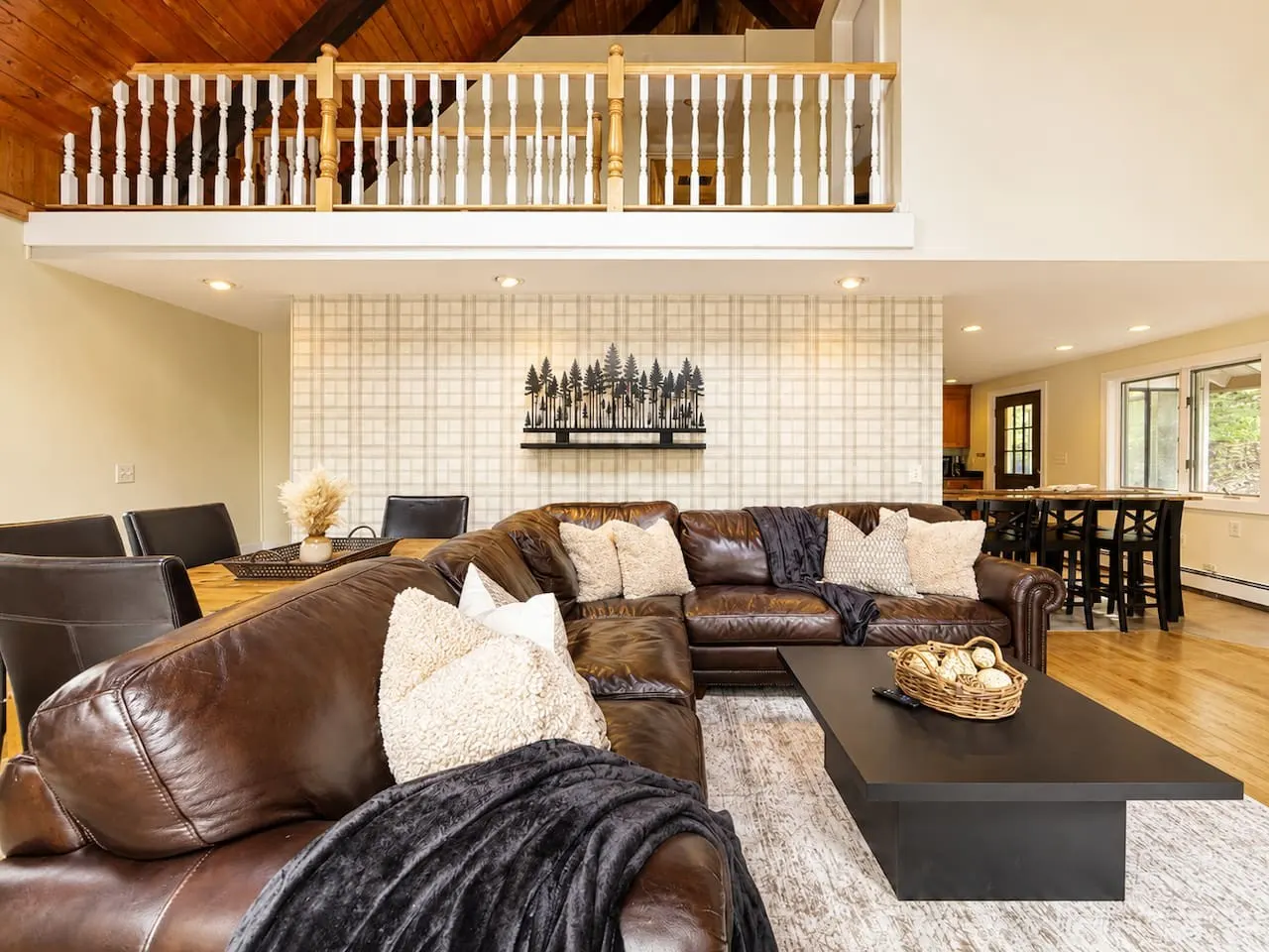4 Bedroom, 3 Bath, Hot tub, Fire Pit, Dog friendly 18