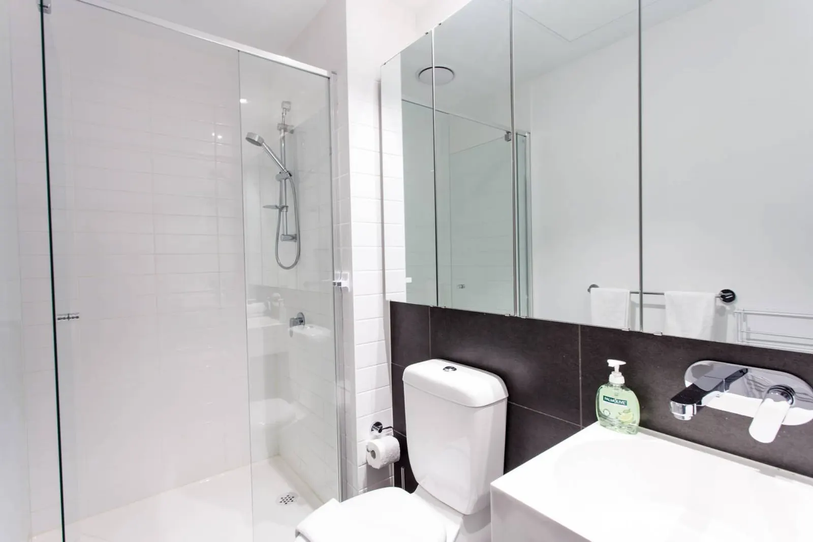ReadySet Apartments on Upper West Side - 1 Bedroom Apartment - U10 11