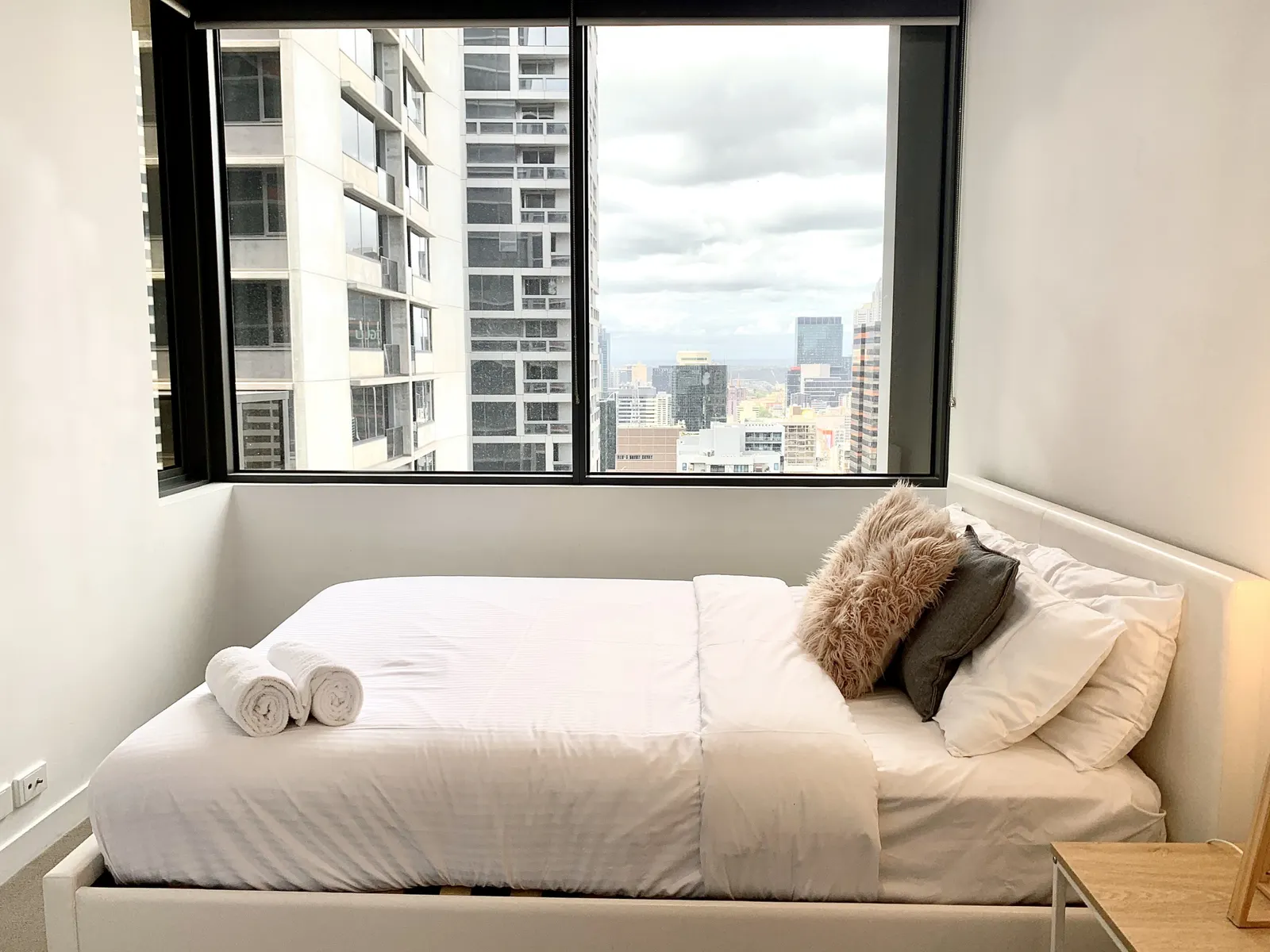 ReadySet Apartments on Upper West Side - 1 Bedroom Apartment - U10 8