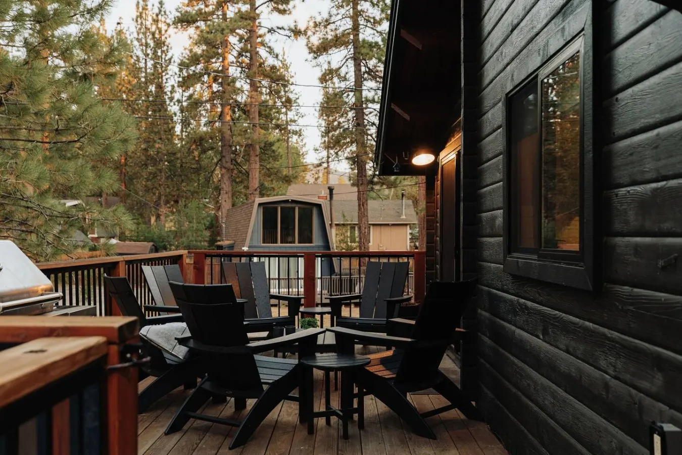 Shadow Wood Mid-Century Retreat 2 Min to Village & SPA 5