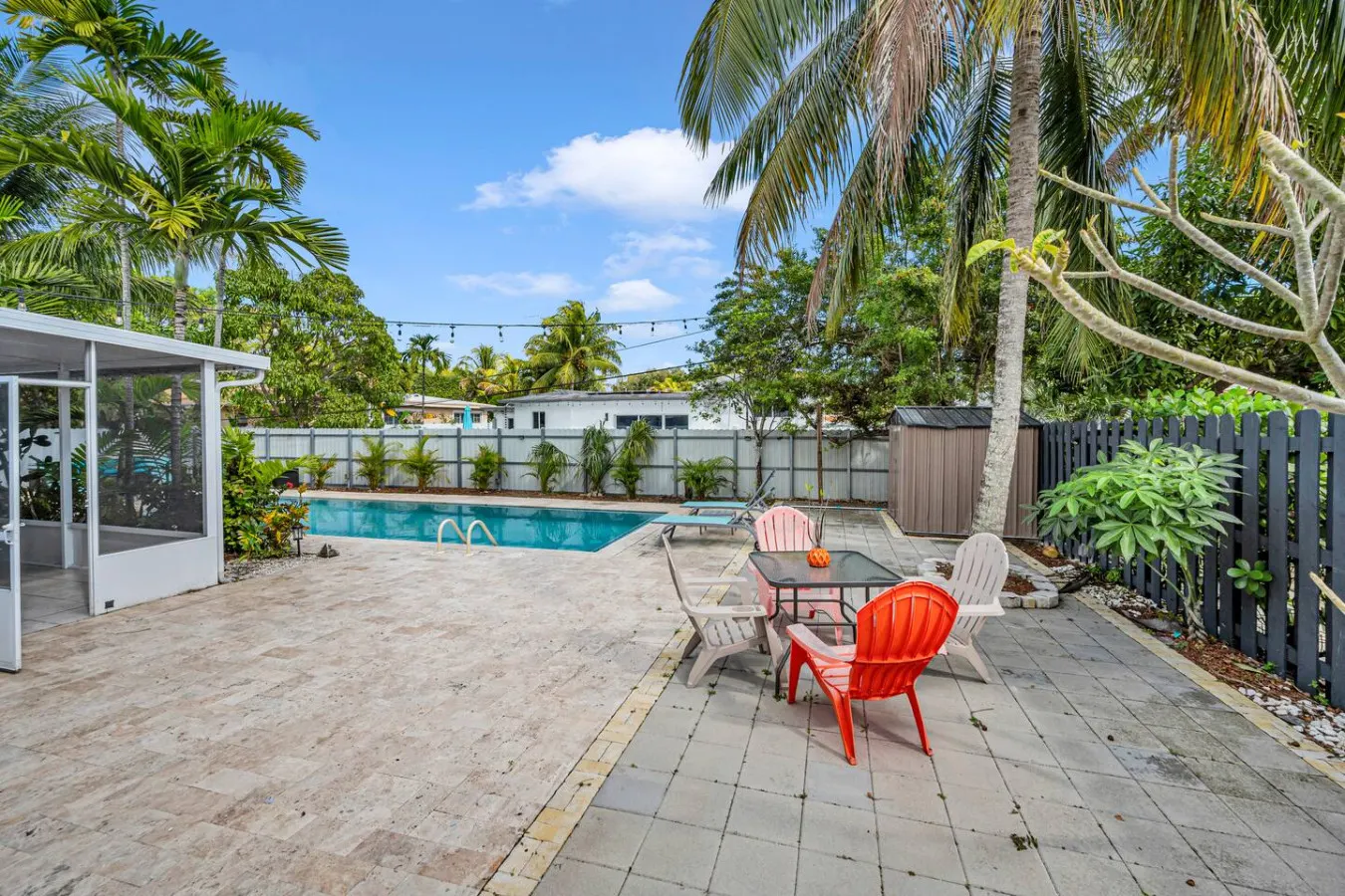 The Blue Haven – Private Pool Hideaway 16