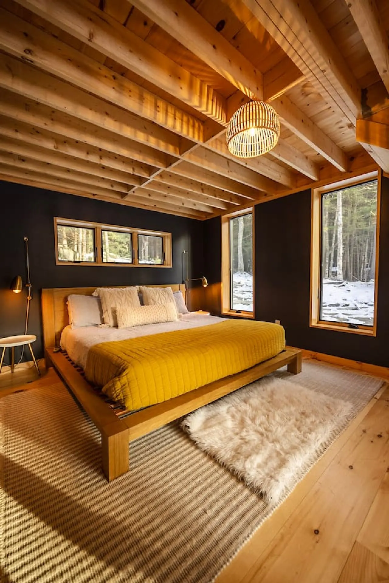 Peaceful Cabin With High End Amenities 13