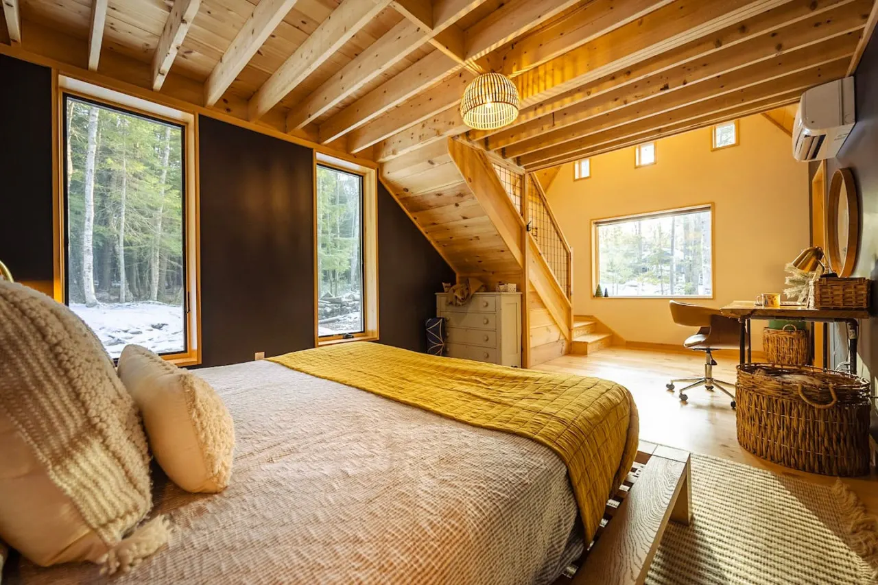 Peaceful Cabin With High End Amenities 15
