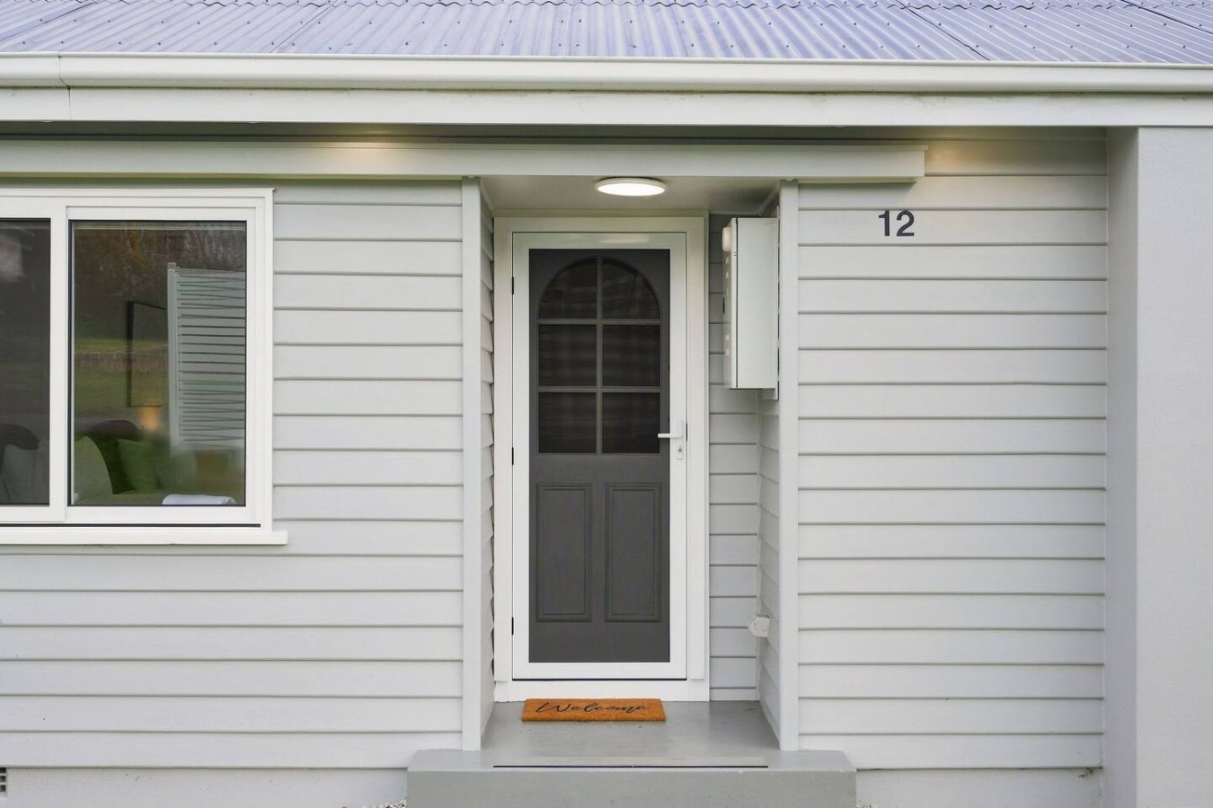 Modern 3BR Home Near Bellerive — photo 5