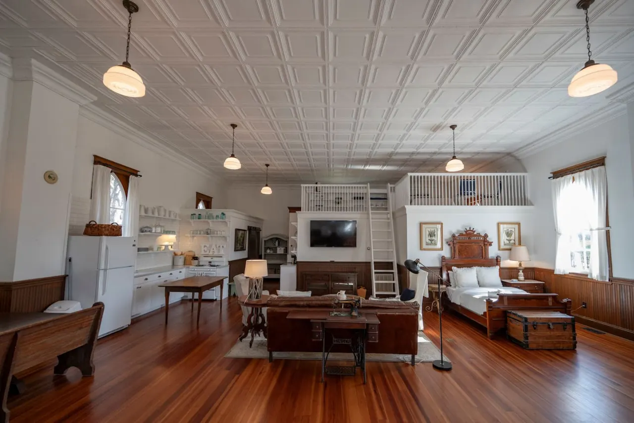 Serene History-Soaked Retreat VA Countryside 11