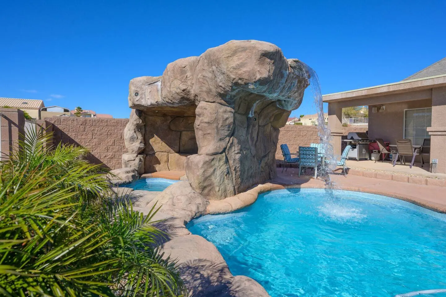 The Grotto Pool Spa 3bd Views Sleeps 10 3