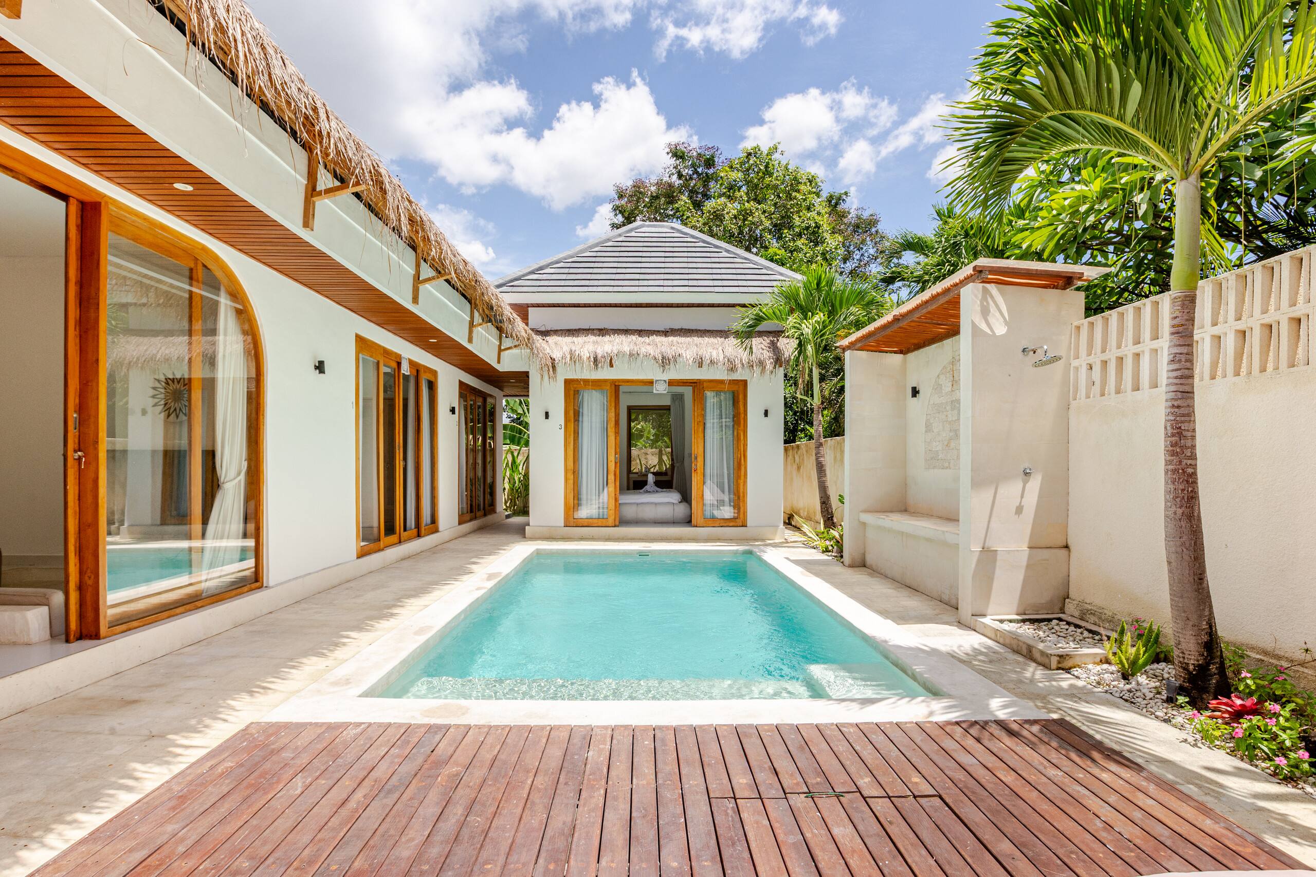 Chic 3BR Pool Villa • Canggu • Walk to Reload Gym