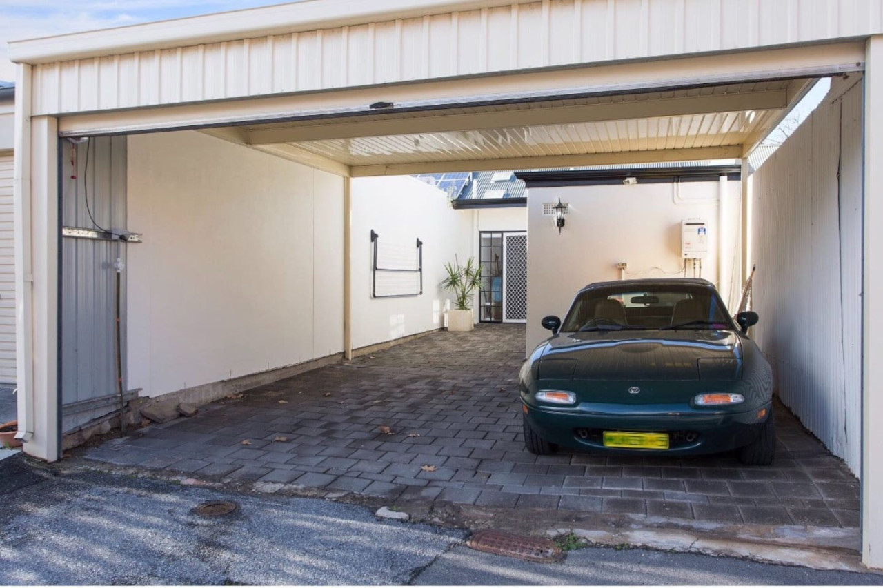 North Adelaide - Row Cottage - “Monte” 5