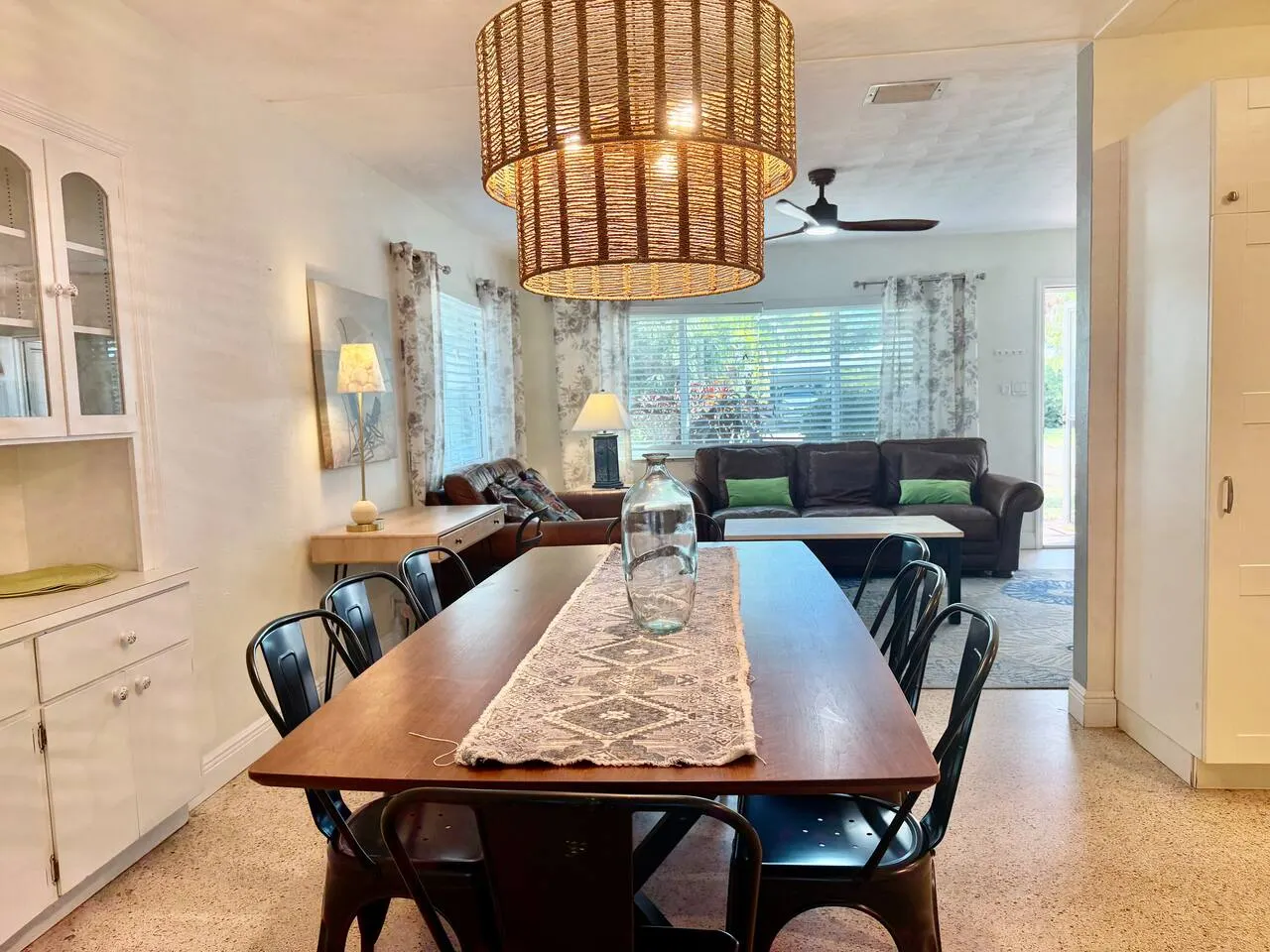 Dual-Home Retreat | 5BR • 4BA • 2 Kitchens • — photo 2