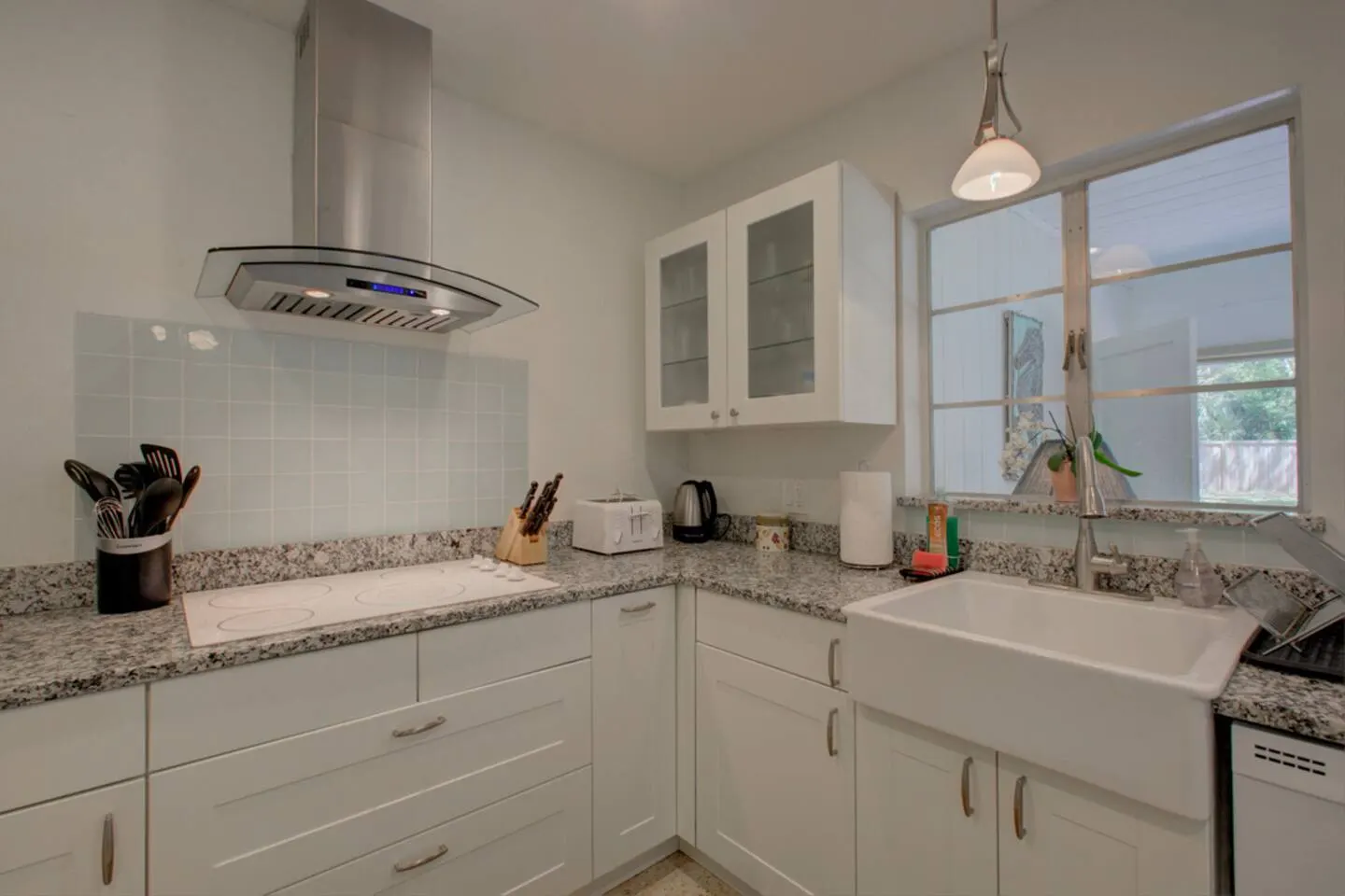 Dual-Home Retreat 5BR 4BA 2 Kitchens 20