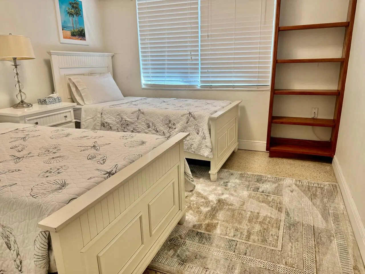 Dual-Home Retreat 5BR 4BA 2 Kitchens 8