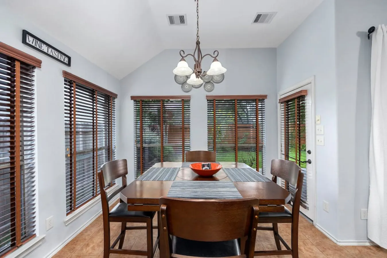 Northwest Houston 4BR Single-Story, Foosball, Fenced Yard 15