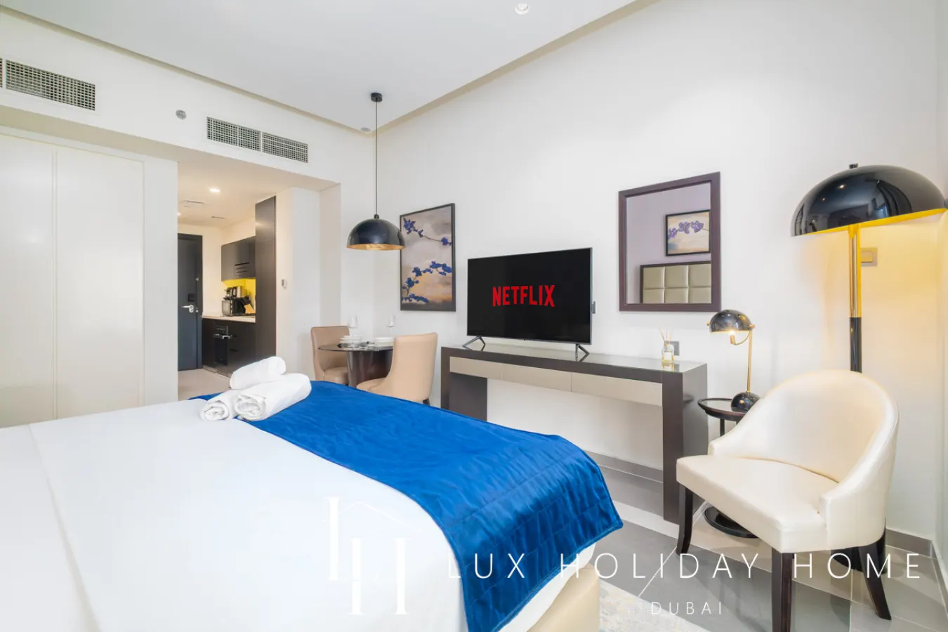 LUX The Majestine Studio 9