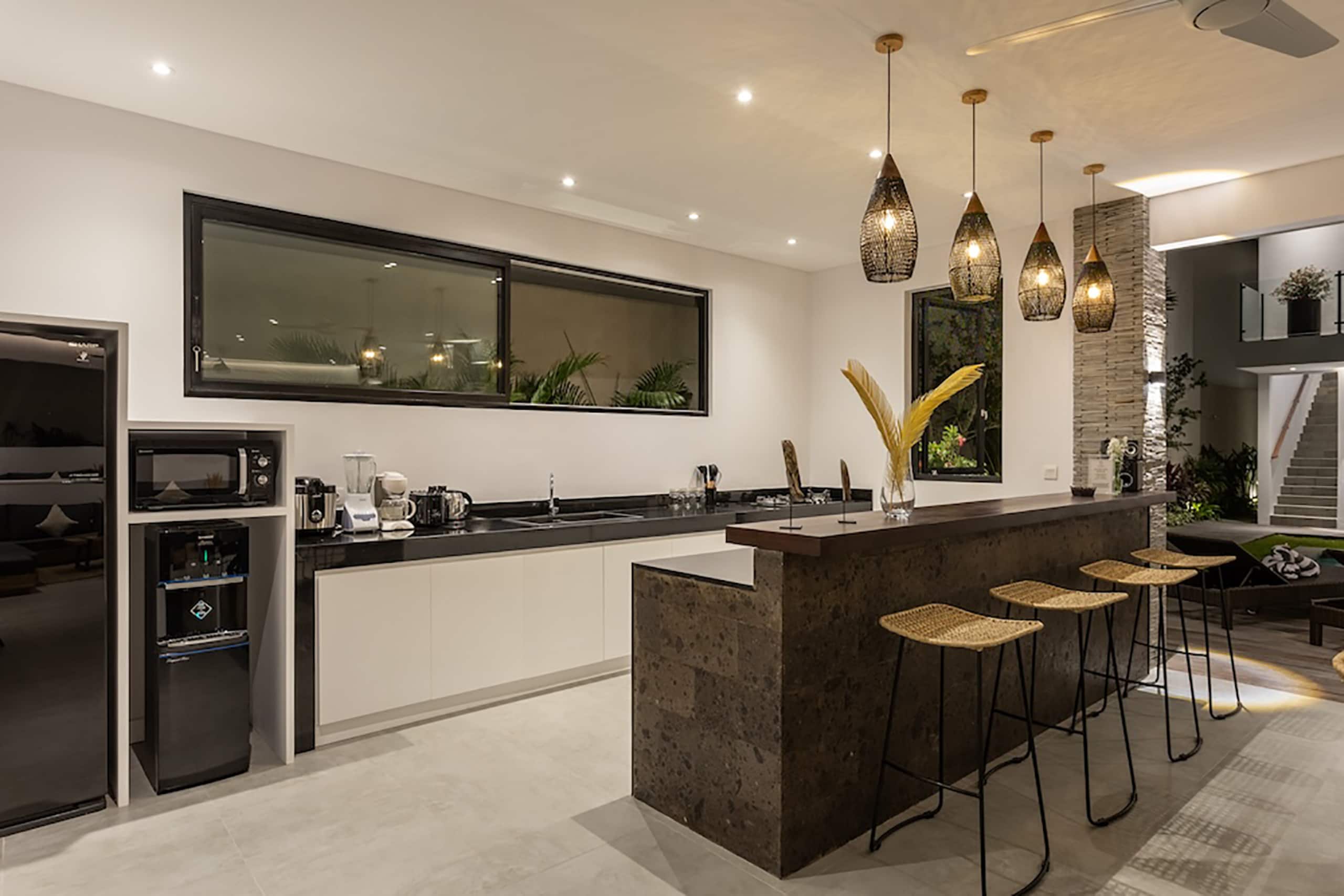 Beach & Finn's Walking Distance | Berawa, Canggu 19