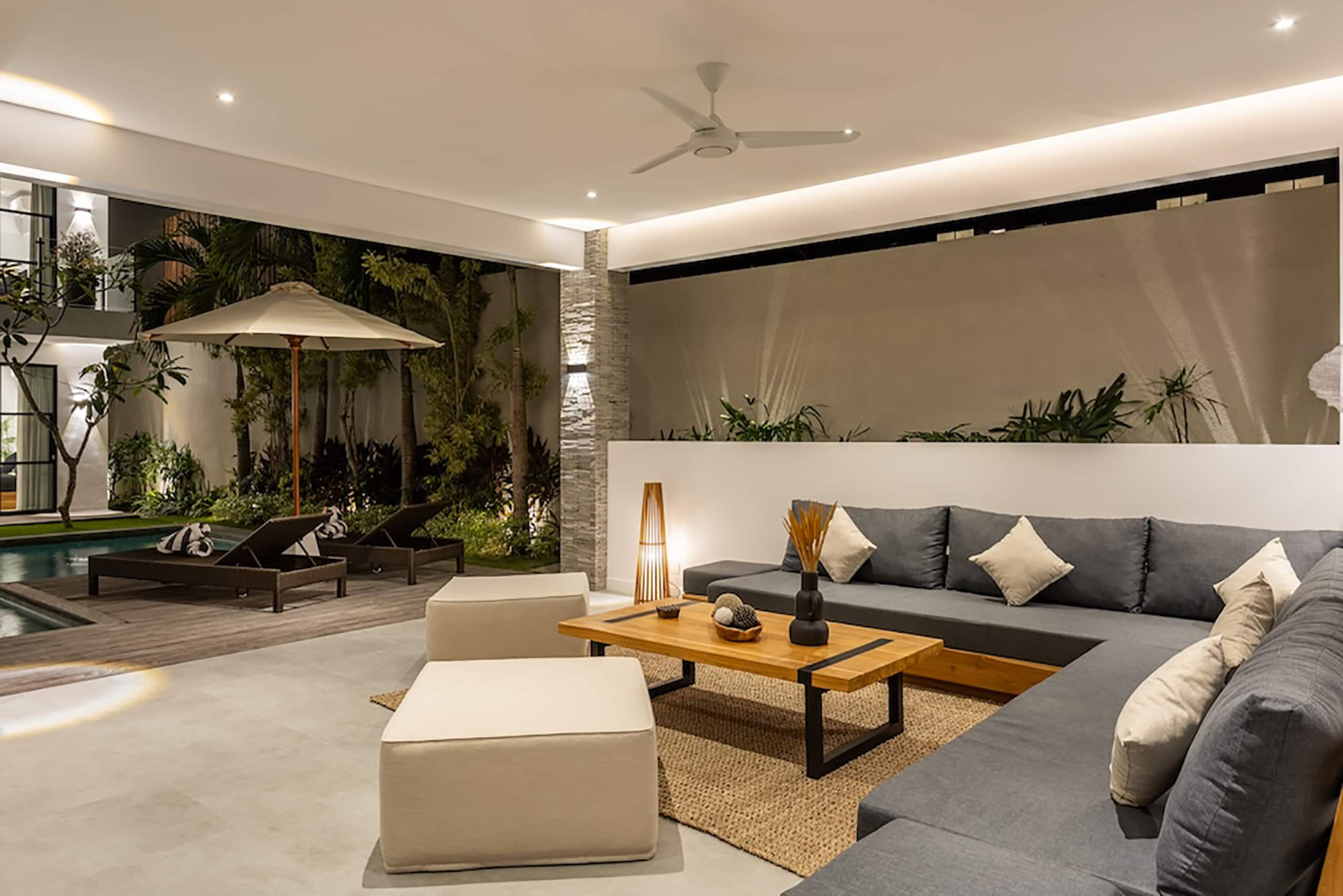 Beach & Finn's Walking Distance | Berawa, Canggu 18