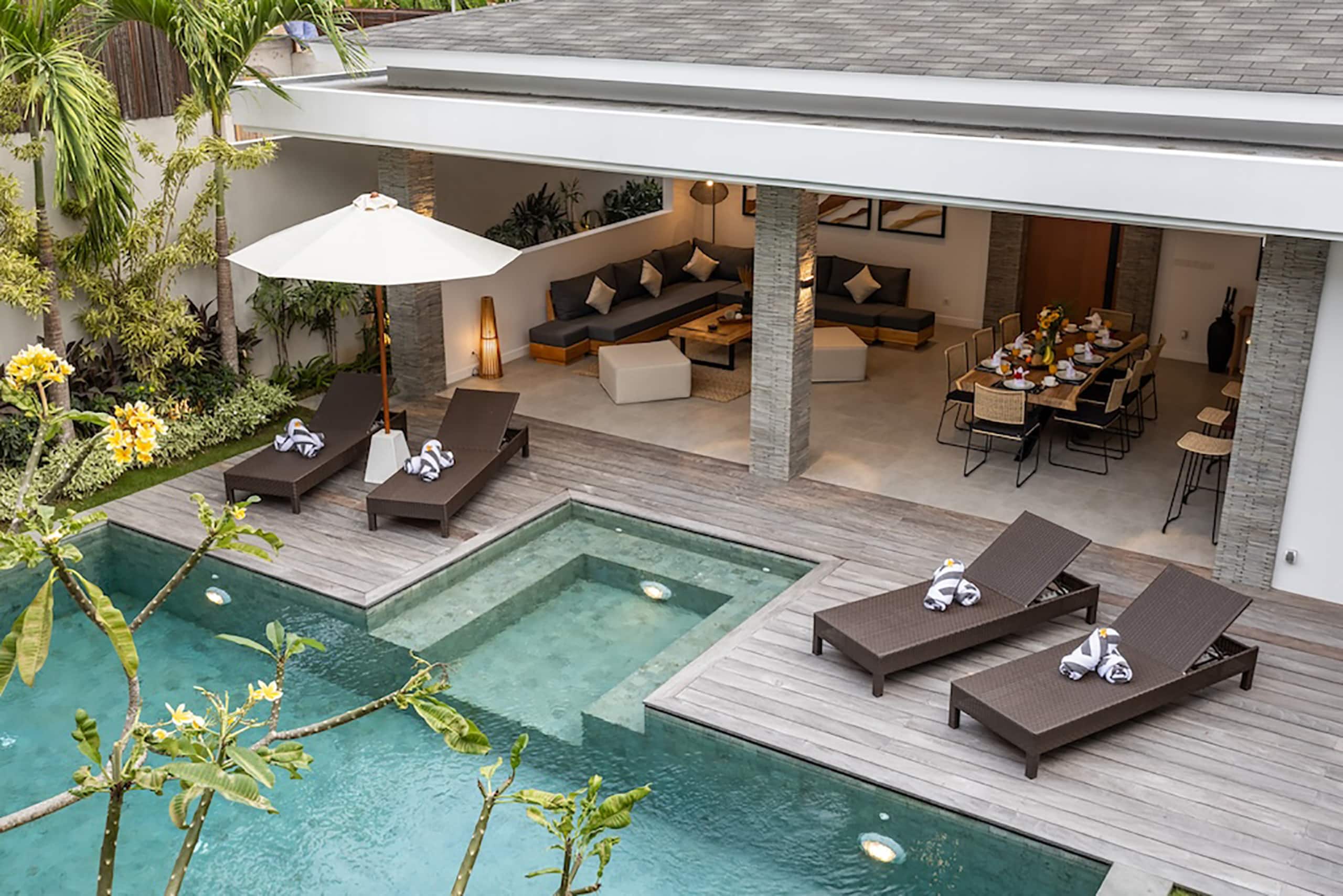 Beach & Finn's Walking Distance | Berawa, Canggu 9