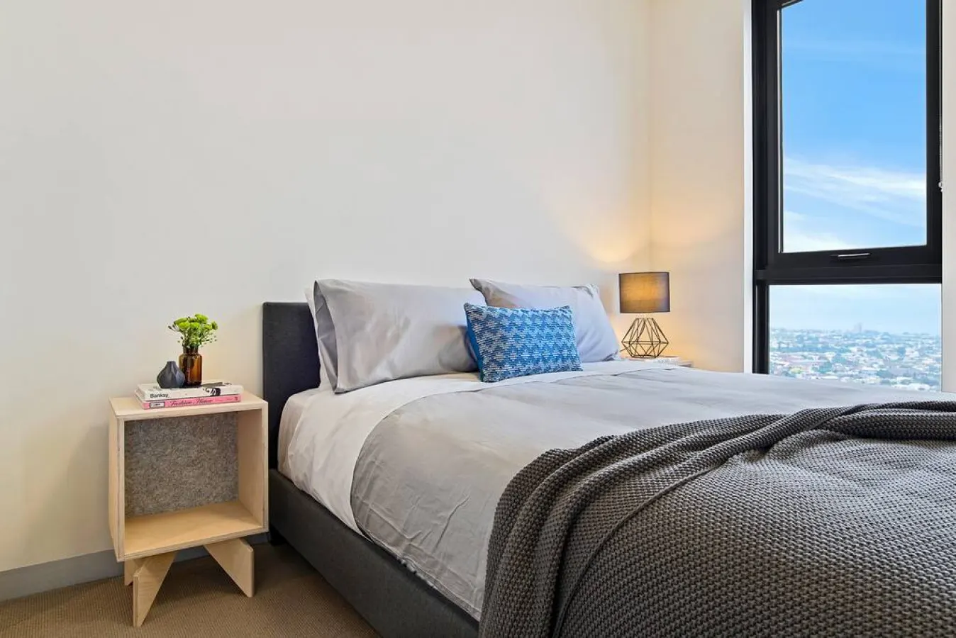 Liz: 2 Bed, 2 Bath, Penthouse Style Apartment 14