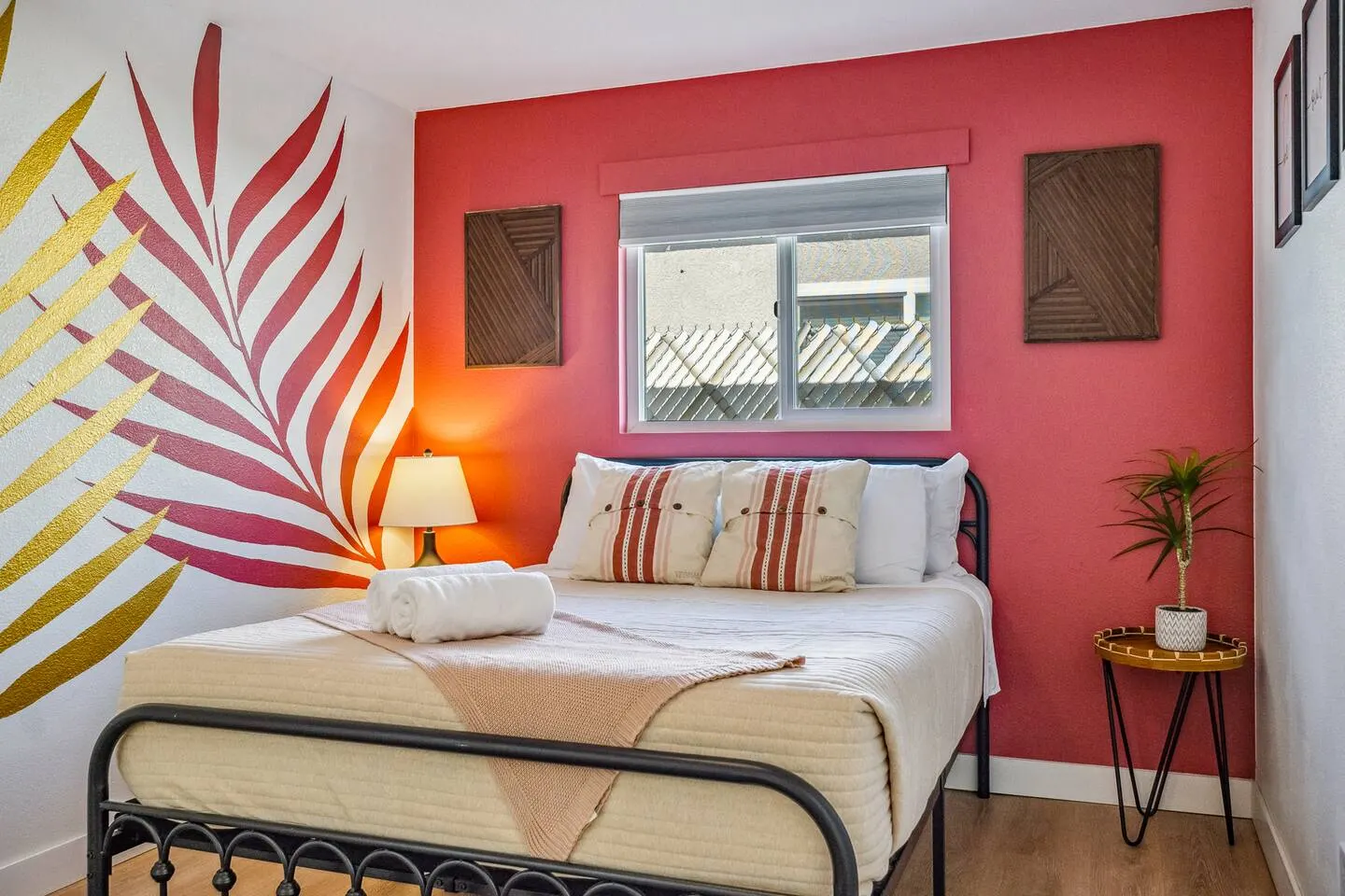 Steps to River Pet Friendly Sleeps 10 Views 3