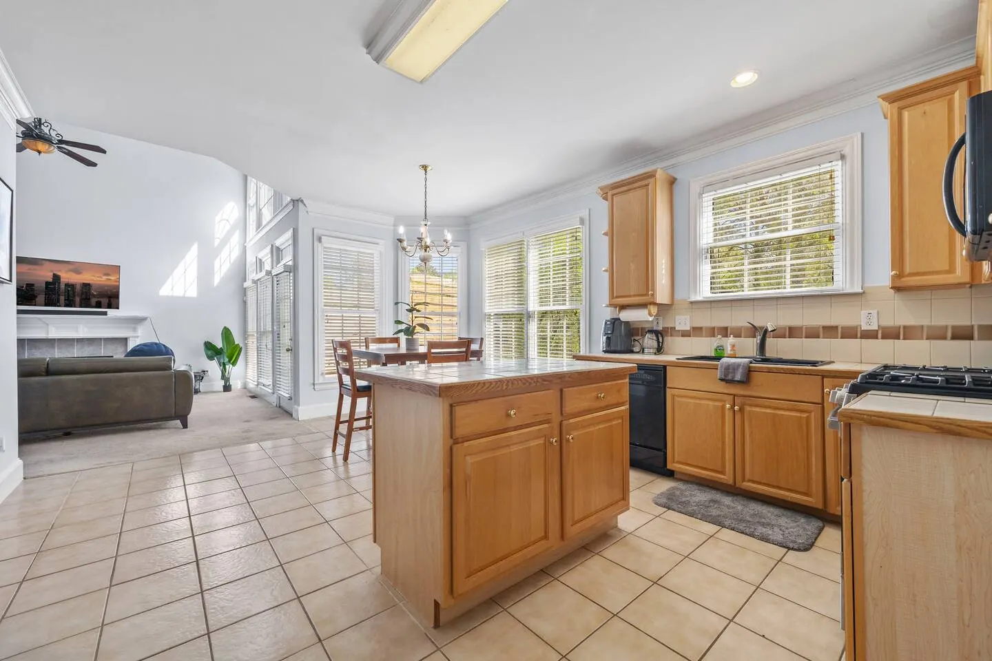 Family-friendly Ellenwood Home near Panola Mtn — photo 3