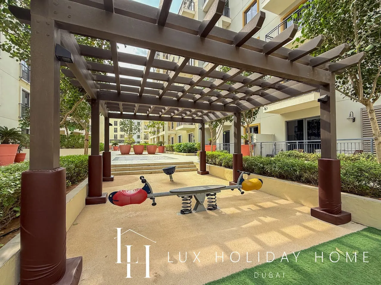 LUX The La Mer Beach Suite 5 19