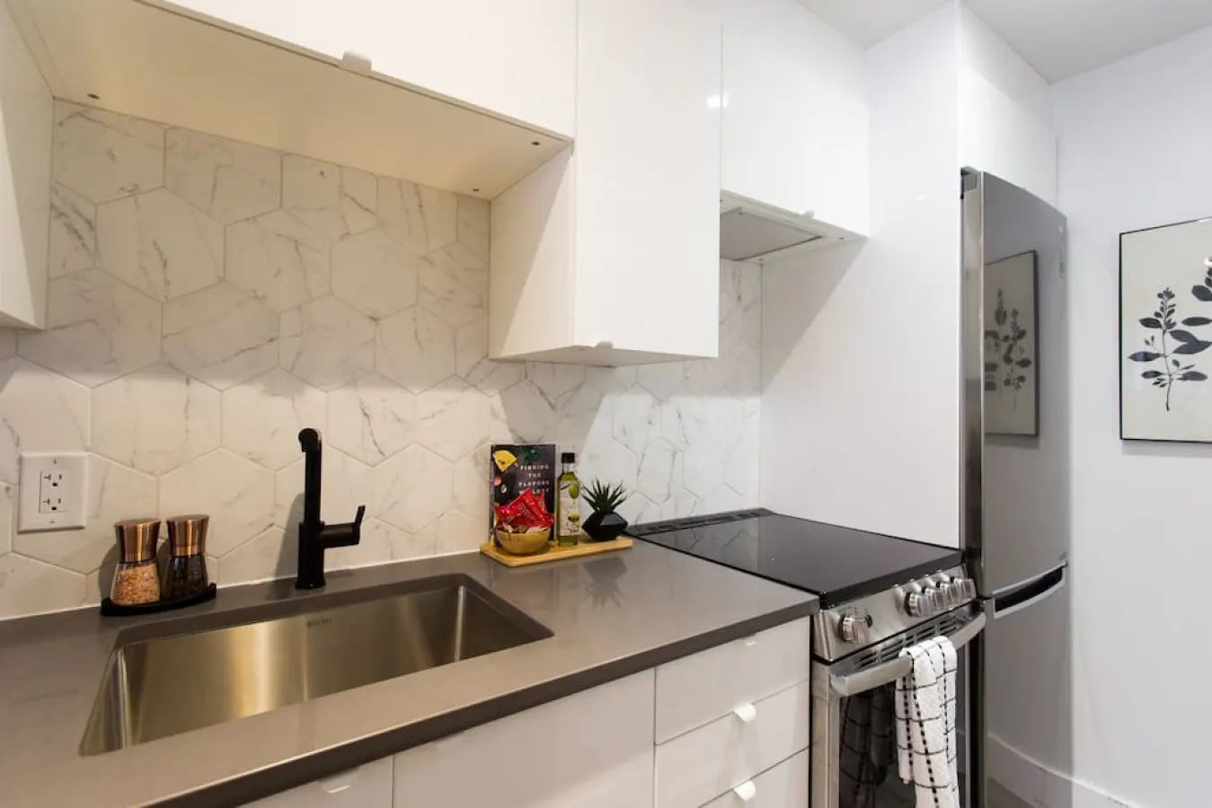 Little Italy - Palms Little Italy Mini Studio with full bath - Unit 103 16