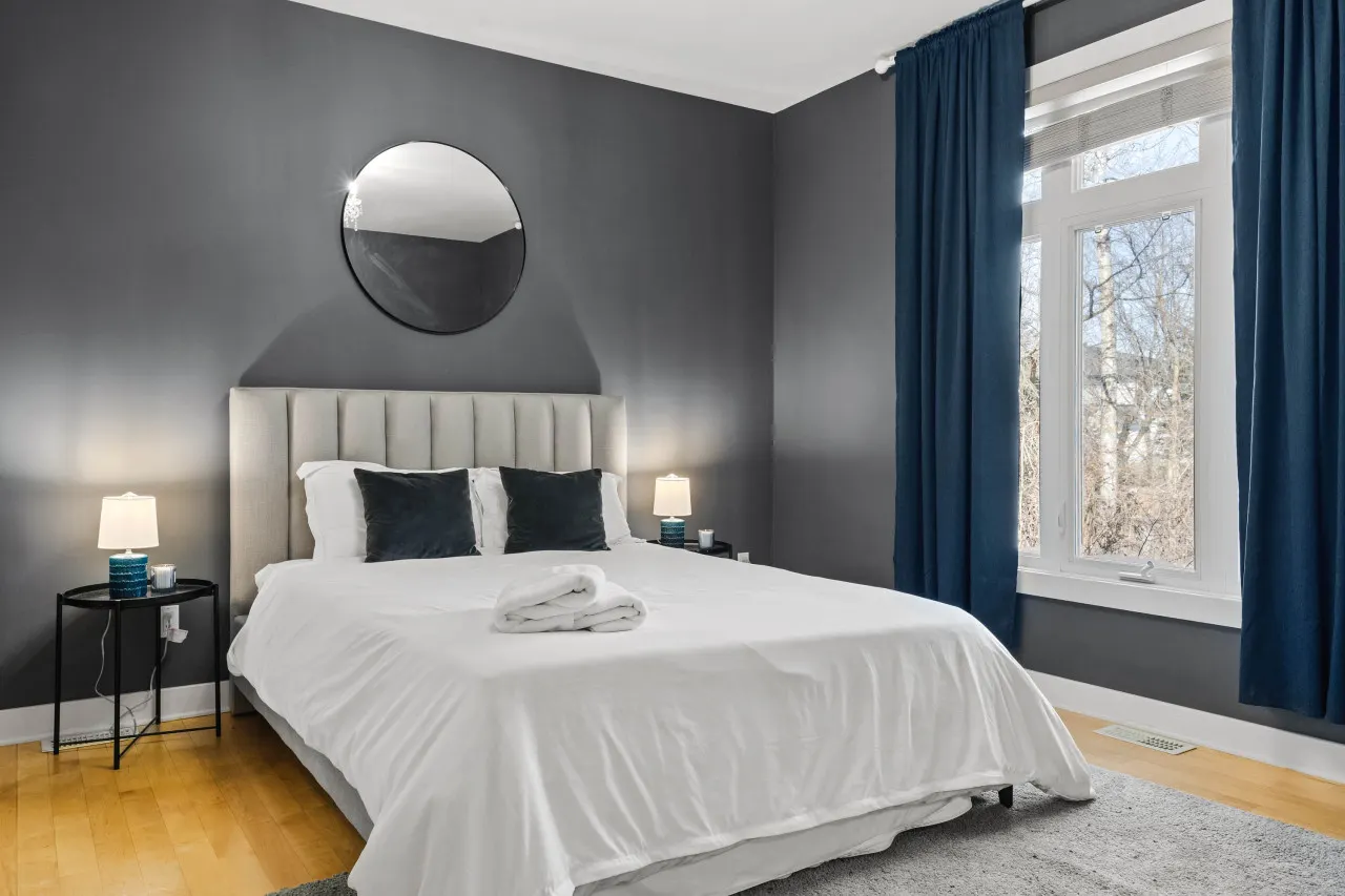 Ottawa's Finest Mansion Game Room Monthly Stays 6
