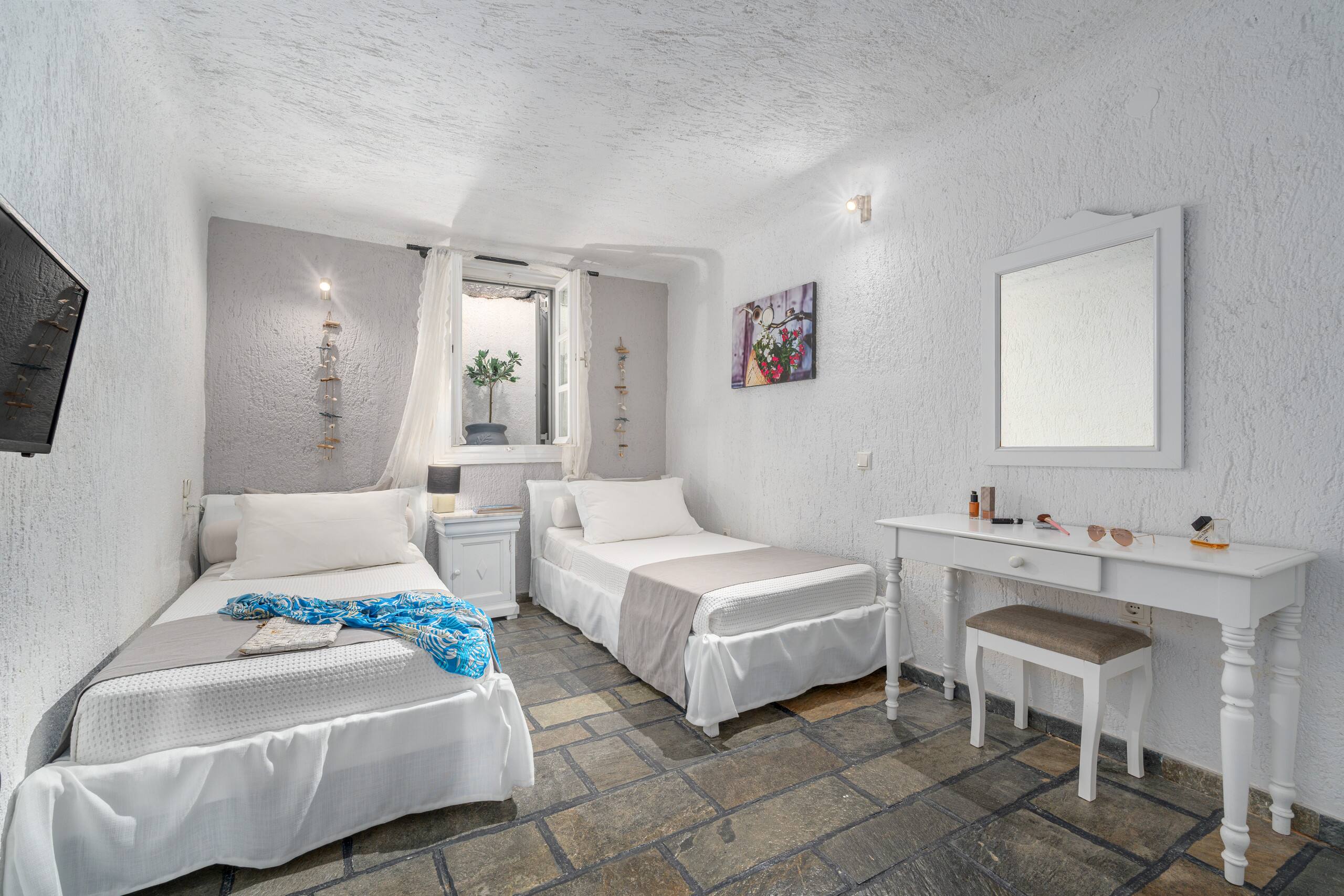 Villa Lia, private lounge area, sea view 23